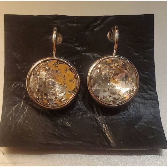 Swarovski Crystal Round Clear Earrings dangle. Wedding. Party. New years. Simple - Picture 2 of 6